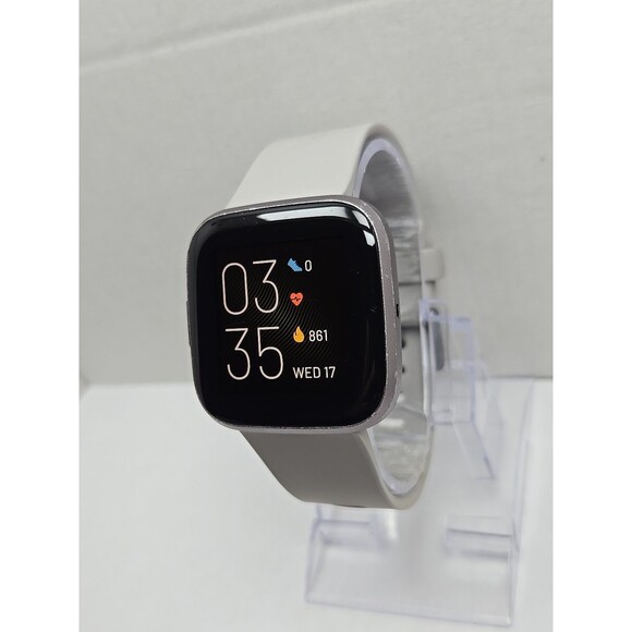 Fitbit Versa 2 Smartwatch Gray 40mm Alexa WR50M Always On Display No Charger - Picture 2 of 10